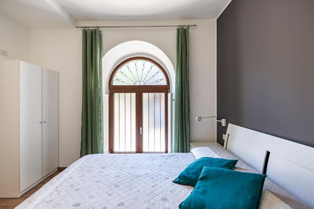 Clelia'S Apartment Комо Экстерьер фото
