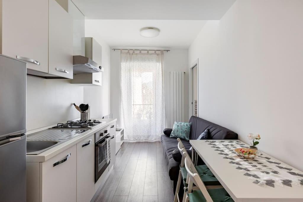 Clelia'S Apartment Комо Экстерьер фото